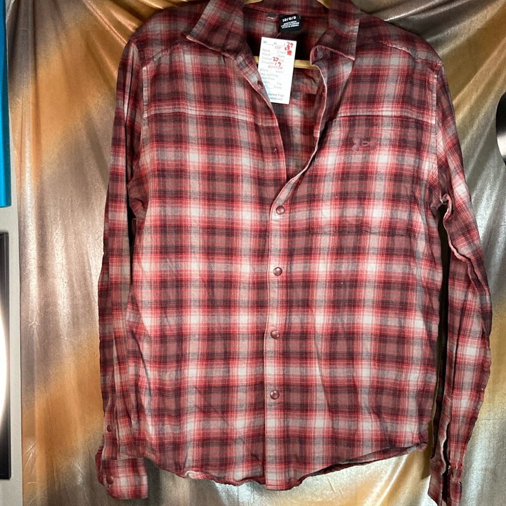 Jelly Hansen Dark Red Plaid 100% Cotton Snap Shirt Size L Arm Vents. 46” Chest